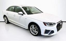 Audi A4 45 S line Premium Plus