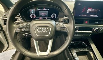 
									Audi A4 45 S line Premium Plus full								