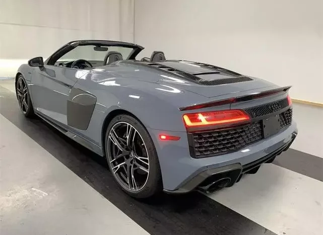 
								Audi R8 5.2 V10 Performance full									