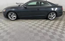 Audi A5 2.0T Premium Plus