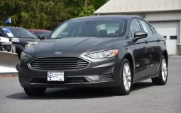 Ford Fusion Hybrid SE