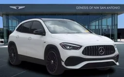 Mercedes-Benz AMG GLA 35 Base