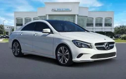 Mercedes-Benz CLA 250 Base