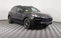 Porsche Cayenne E-Hybrid AWD