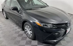 Toyota Camry Hybrid LE