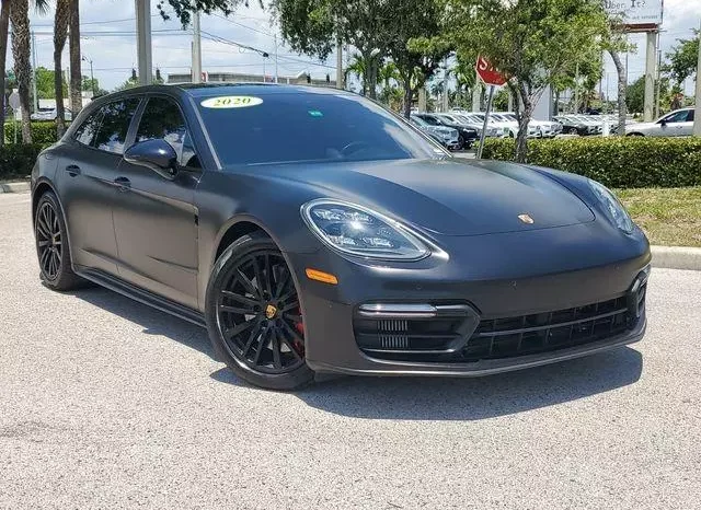 
								Porsche Panamera Sport Turismo GTS full									