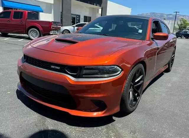 
								Dodge Charger Scat Pack full									
