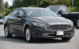 Ford Fusion Hybrid SE