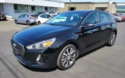 Hyundai Elantra GT Base