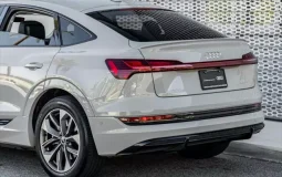 Audi e-tron Sportback Premium Plus