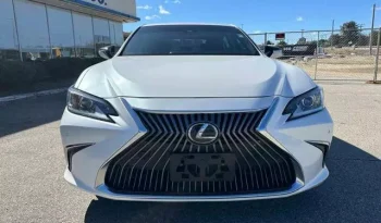 
									Lexus ES 250 full								