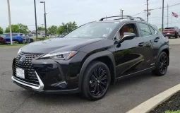 Lexus UX 250h Base