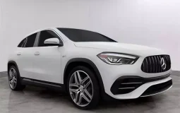 Mercedes-Benz AMG GLA 35 Base