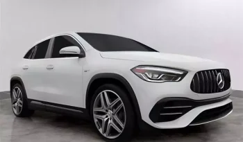 
									Mercedes-Benz AMG GLA 35 Base full								