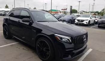 
									Mercedes-Benz AMG GLC 63 Base 4MATIC full								