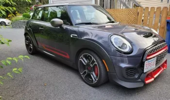 
									MINI John Cooper Works GP Base full								