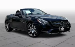 Mercedes-Benz AMG SLC 43 Base