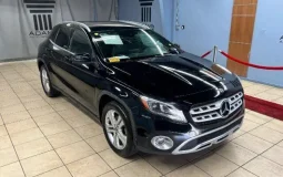 Mercedes-Benz GLA 250 Base