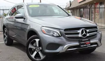 
									Mercedes-Benz GLC 350e Base 4MATIC full								