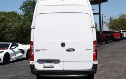 Mercedes-Benz Sprinter 3500 High Roof