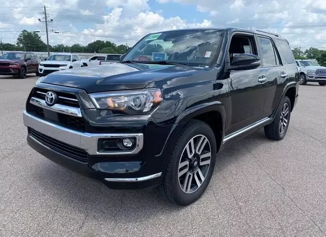 
								Toyota 4Runner Limited full									