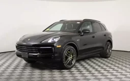 Porsche Cayenne E-Hybrid AWD