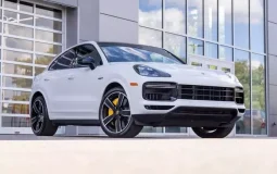 Porsche Cayenne E-Hybrid Coupe Turbo S