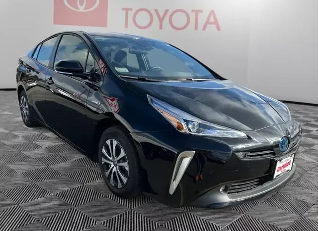 
								Toyota Prius XLE full									