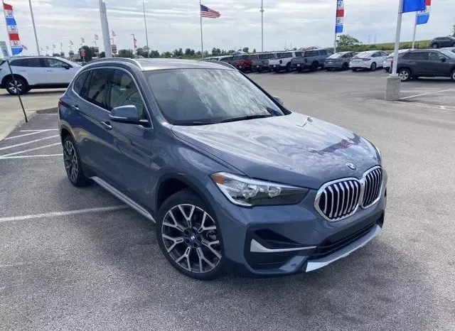 
								BMW X1 xDrive28i full									