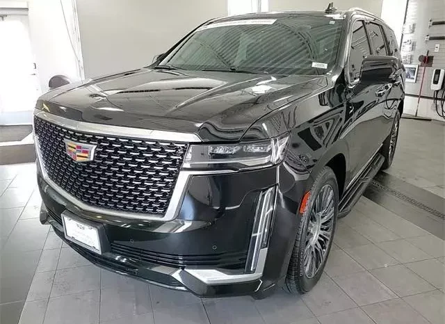
								Cadillac Escalade Premium Luxury full									