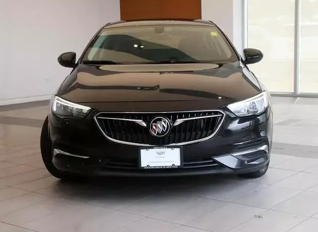 
								Buick Regal Sportback Preferred full									