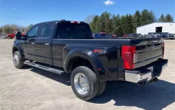 Ford F-450 Lariat