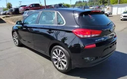 Hyundai Elantra GT Base