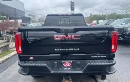 GMC Sierra 3500 Denali