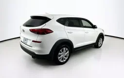 Hyundai Tucson SE