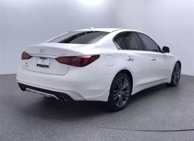 
								INFINITI Q50 3.0t SENSORY full									