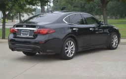 INFINITI Q70 3.7 LUXE