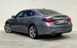 INFINITI Q70L 3.7 LUXE