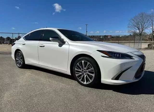 
								Lexus ES 250 full									