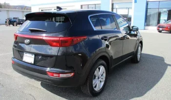 
									Kia Sportage LX full								