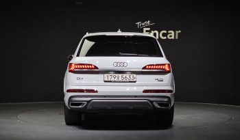 
									Audi Q7 45 TDI Quattro Premium full								