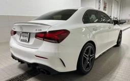 Mercedes-Benz AMG A 35 Base