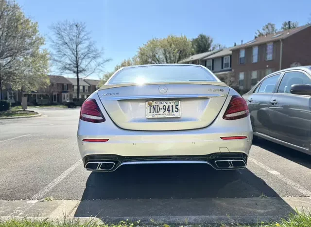 
								Mercedes-Benz AMG E 63 S 4MATIC full									