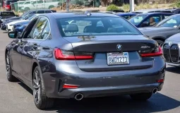 BMW 330e