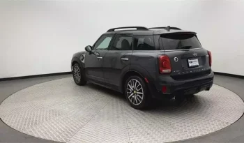 
									MINI E Countryman Cooper S ALL4 full								