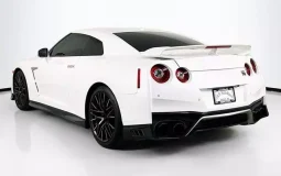 Nissan GT-R Premium