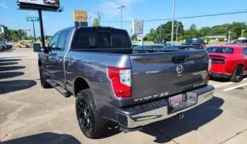 
									Nissan Titan XD SV full								