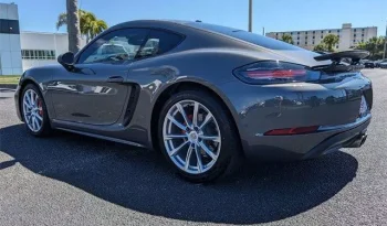 
									Porsche 718 Cayman S full								