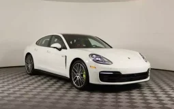 Porsche Panamera E-Hybrid 4S