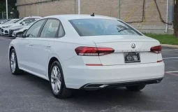 Volkswagen Passat 2.0T S